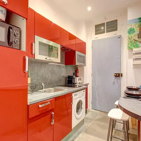 372 Saulnier 2 - Superbe A Apartment *
